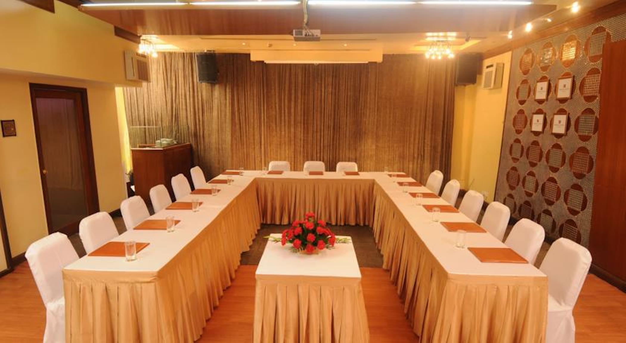 Fariyas Hotel Mumbai , Colaba Kültér fotó