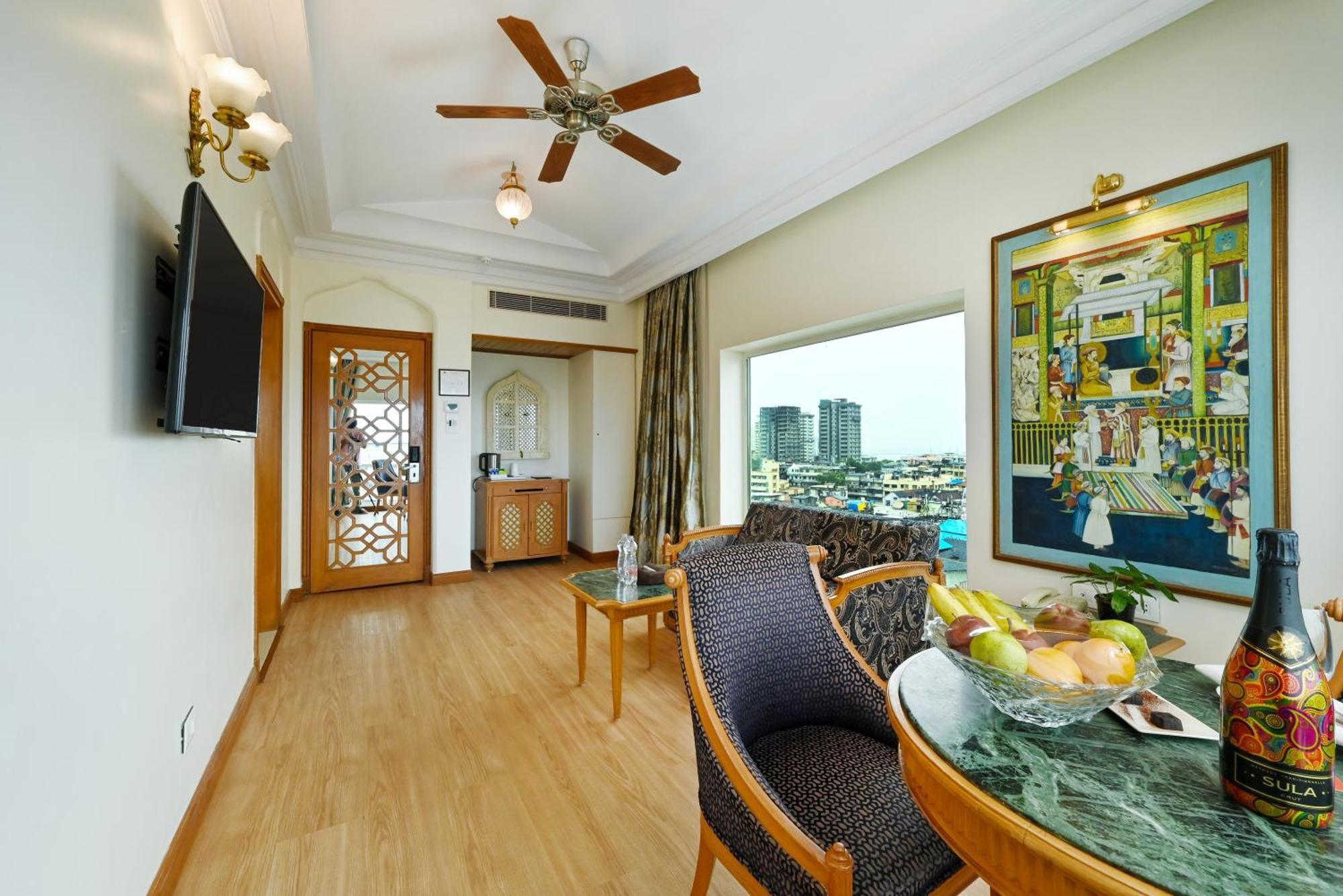Fariyas Hotel Mumbai , Colaba Kültér fotó